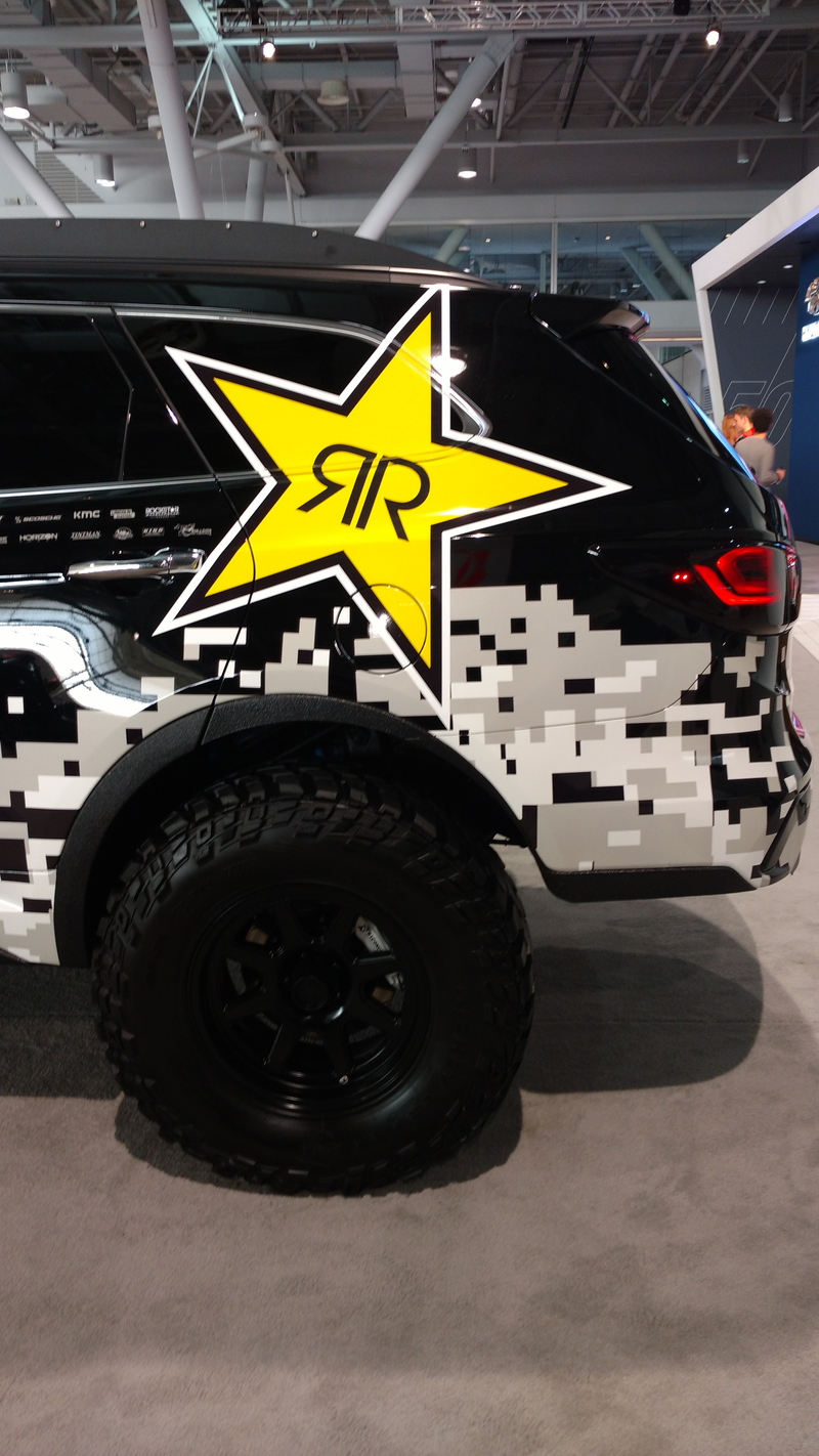 Illustration for article titled photo dump New England International Auto Show now with photos